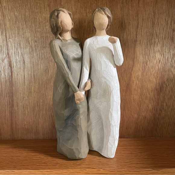 Willow Tree “My Sister My Friend statue - Picture 1 of 6